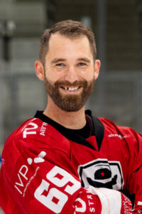 Lukas Kopinitz von den TÜV AUSTRIA Marshals